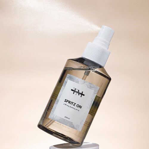Tm Essentials Spritz On All Day Finishing Spray 200ml