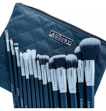 Beauty By Aubrey Brush Set
